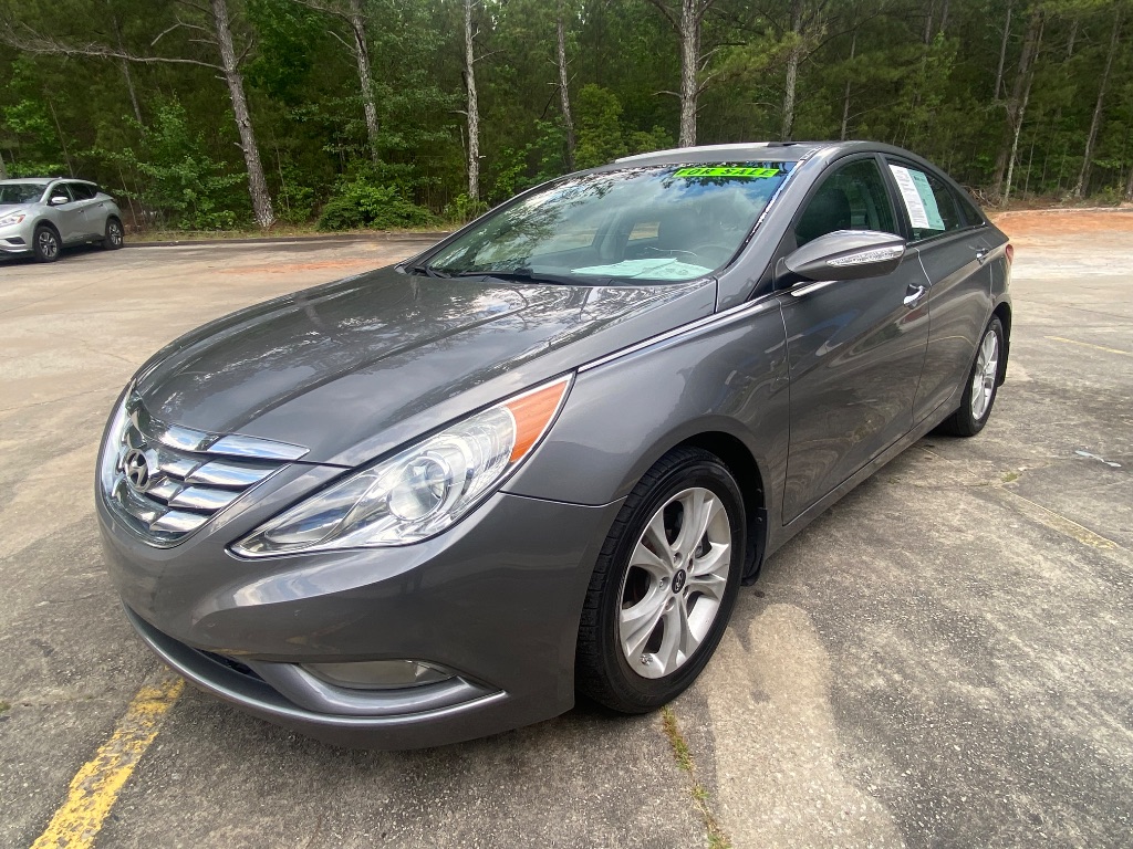 2013 Hyundai Sonata SE I4 A/T's photo