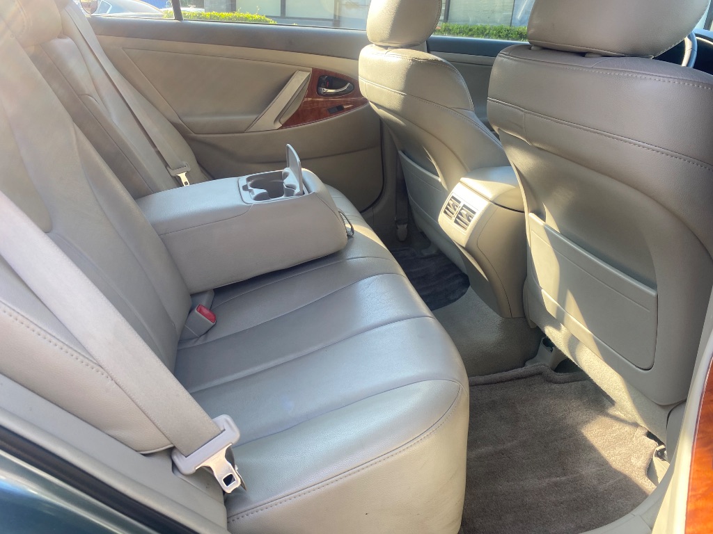2008 Toyota Camry LE - Photo 7
