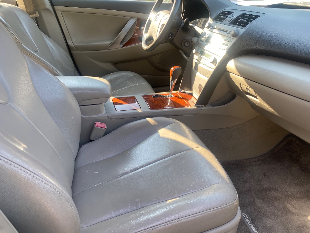 2008 Toyota Camry LE - Photo 8