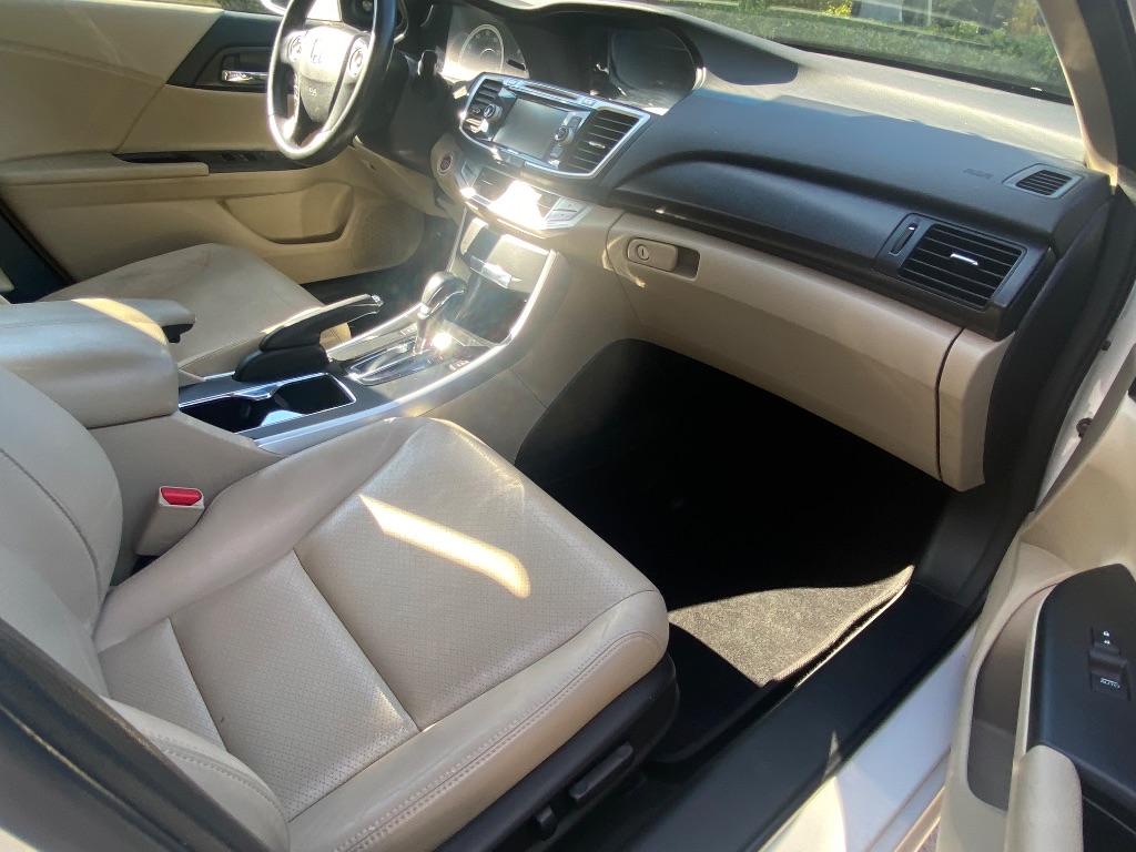 2013 Honda Accord EX-L - Photo 8