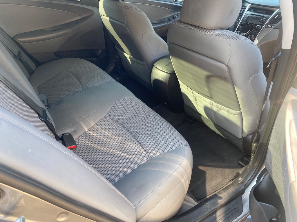 2013 Hyundai Sonata GLS - Photo 6