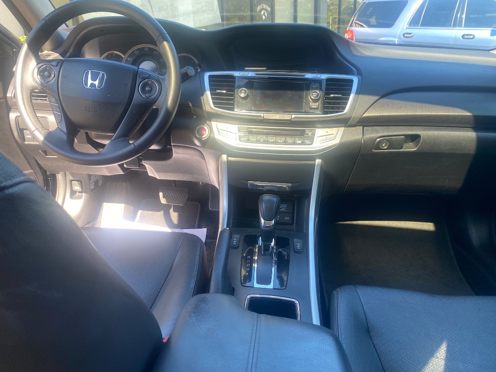 2013 Honda Accord EX-L V6 - Photo 9